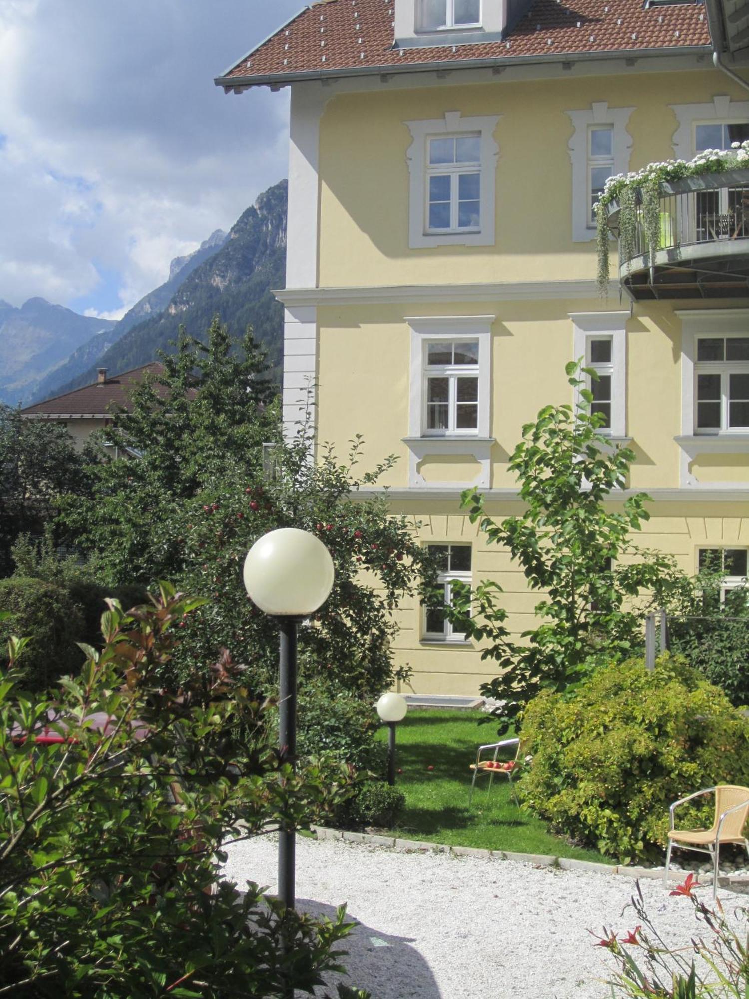 Residence Zum Theater Colle Isarco Dış mekan fotoğraf